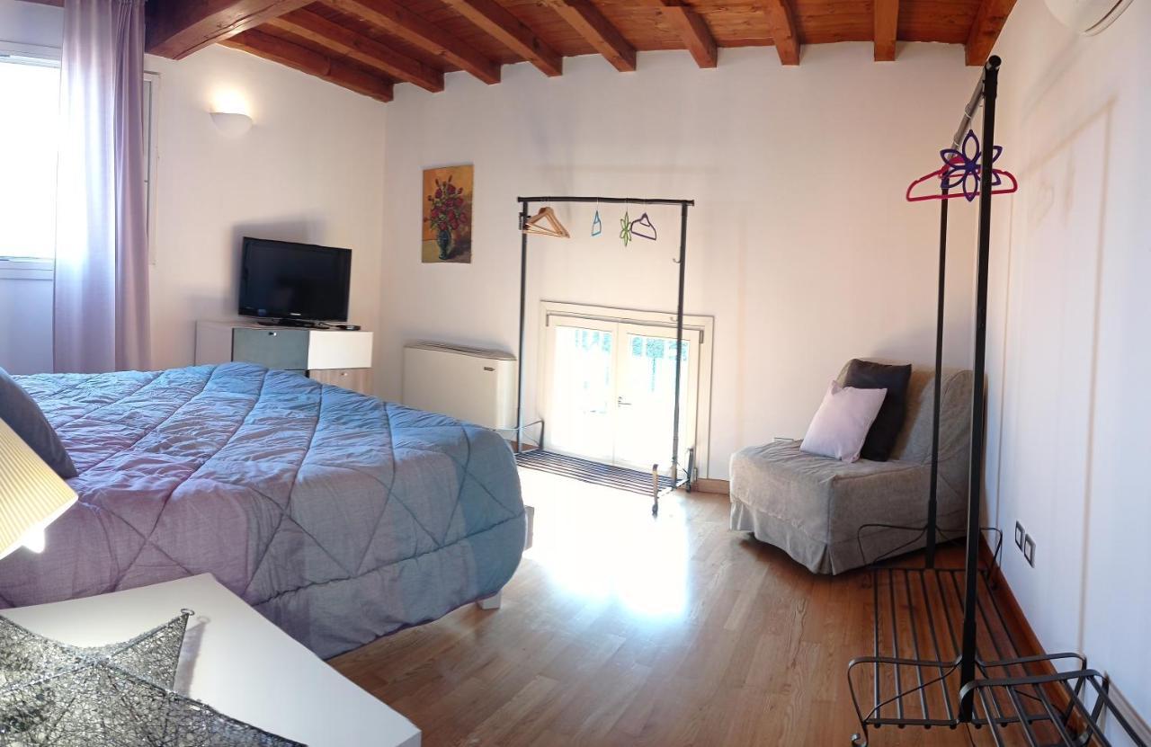 La Casa Di Cavazzona Apartment Exterior photo